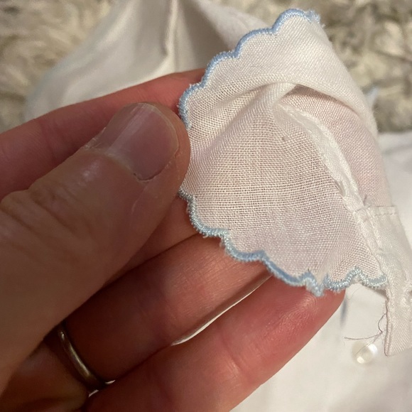😇😇Gorgeous Alba hand embroidered infant bubble - Picture 7 of 9